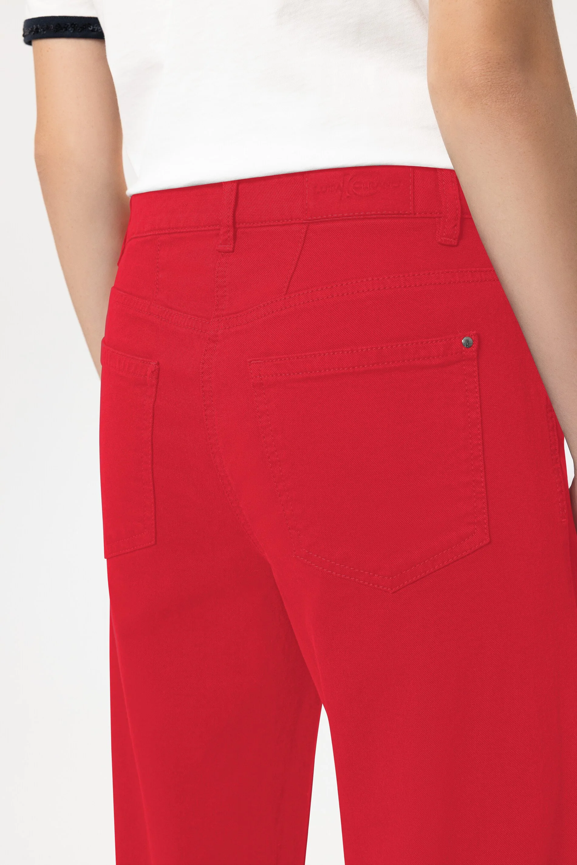 Authentic-Straightleg-Denim - cherry red - Standard - Image 4