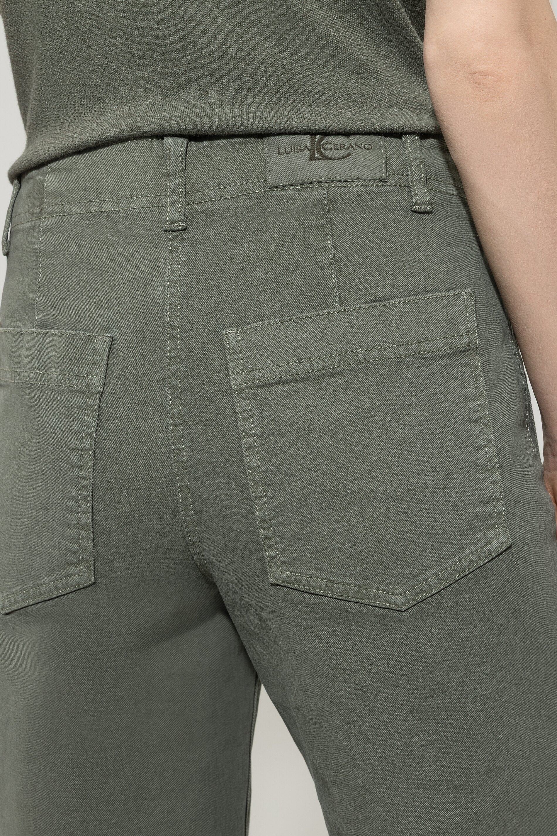 Authentic-Wideleg-Denim - cool khaki - lange Version - Image 4