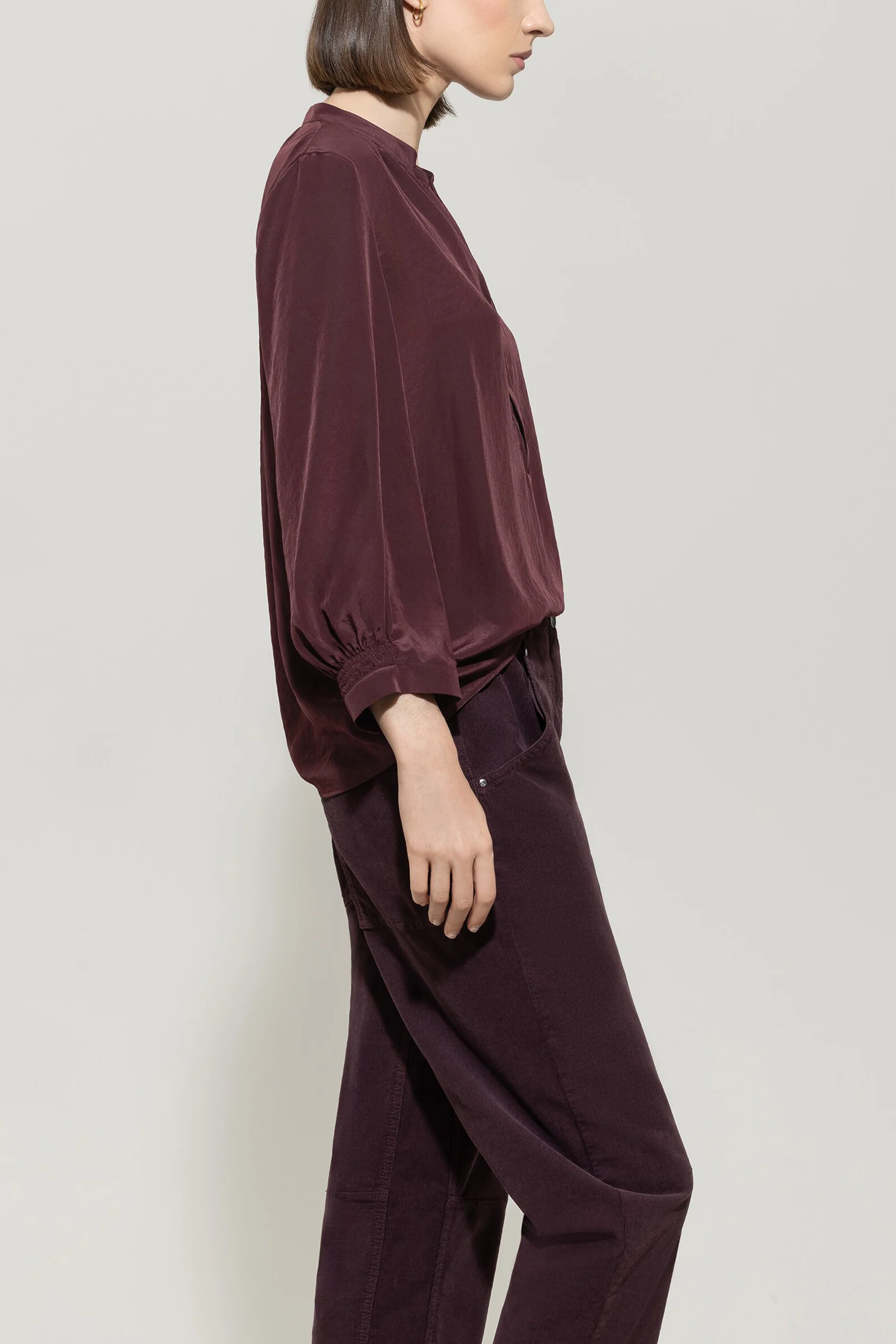 Bluse mit Smokdetail - burgundy - Standard - Image 2