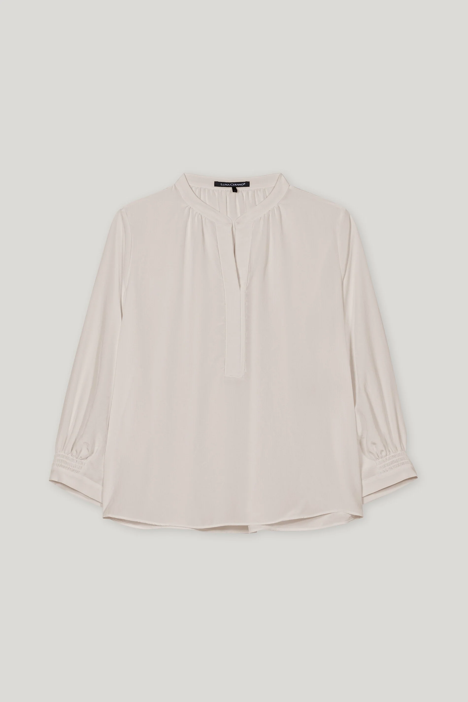 Bluse mit Smokdetail - oyster - Standard - Image 5