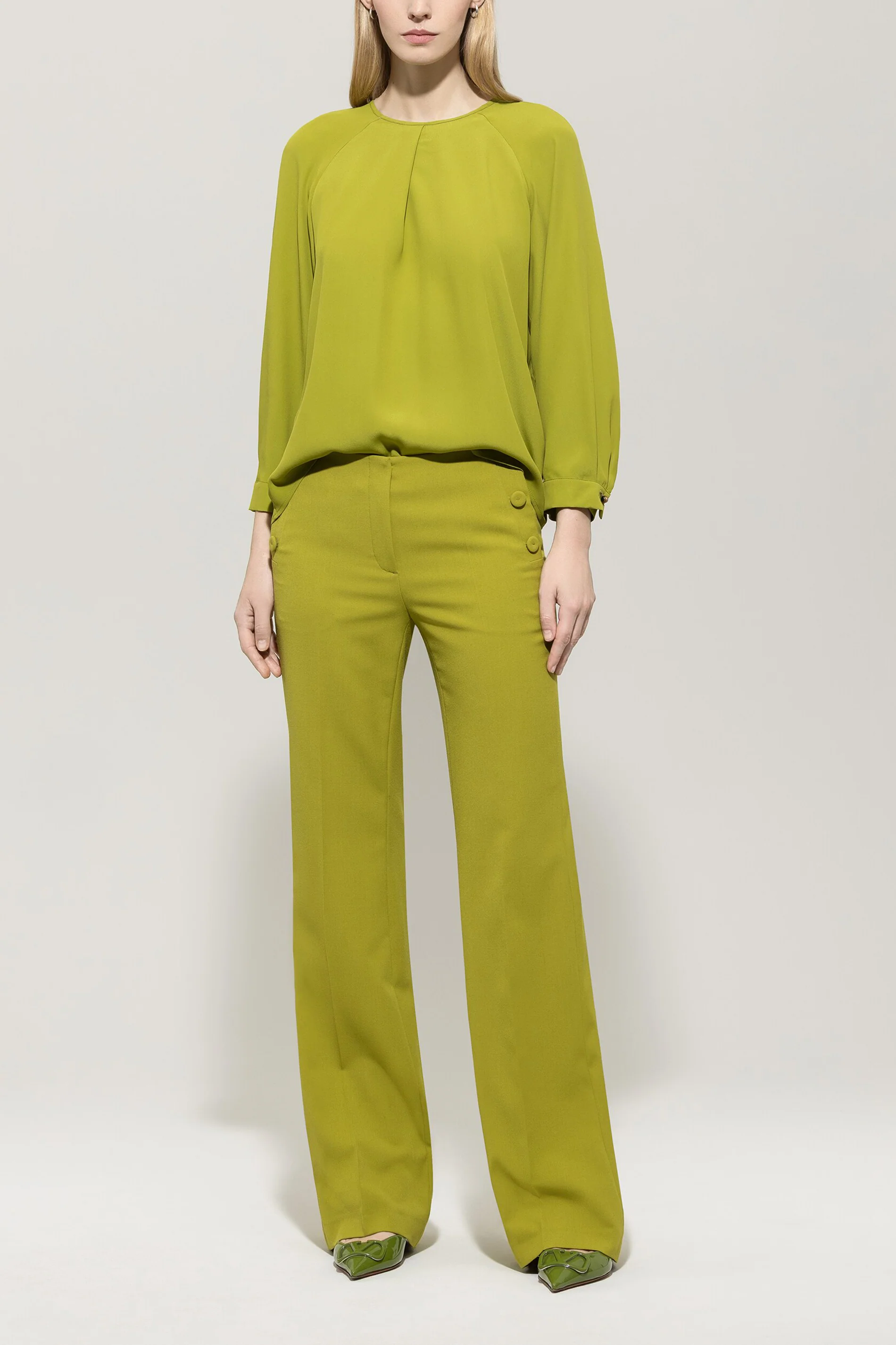 Blusenshirt aus Seiden-Mix - acid green - Standard
