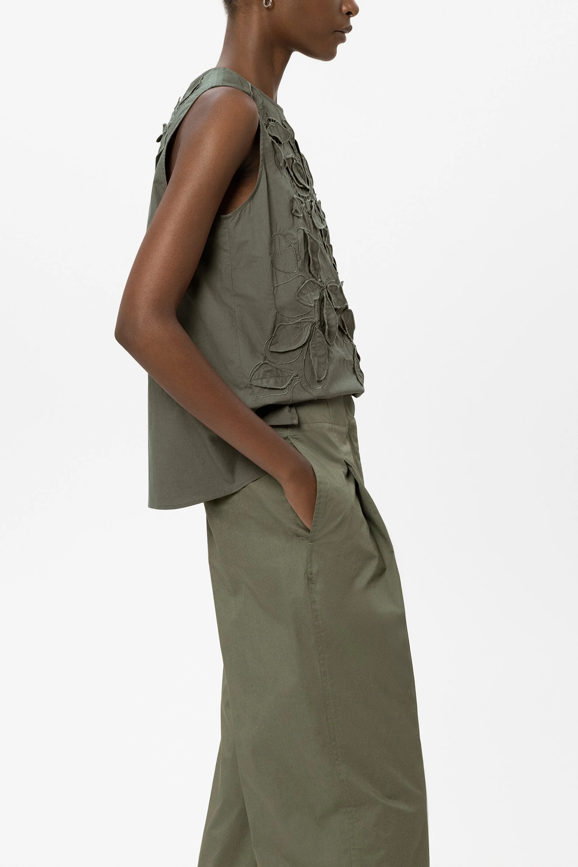 Blusentop mit Lochstickerei - khaki - Standard - Image 2