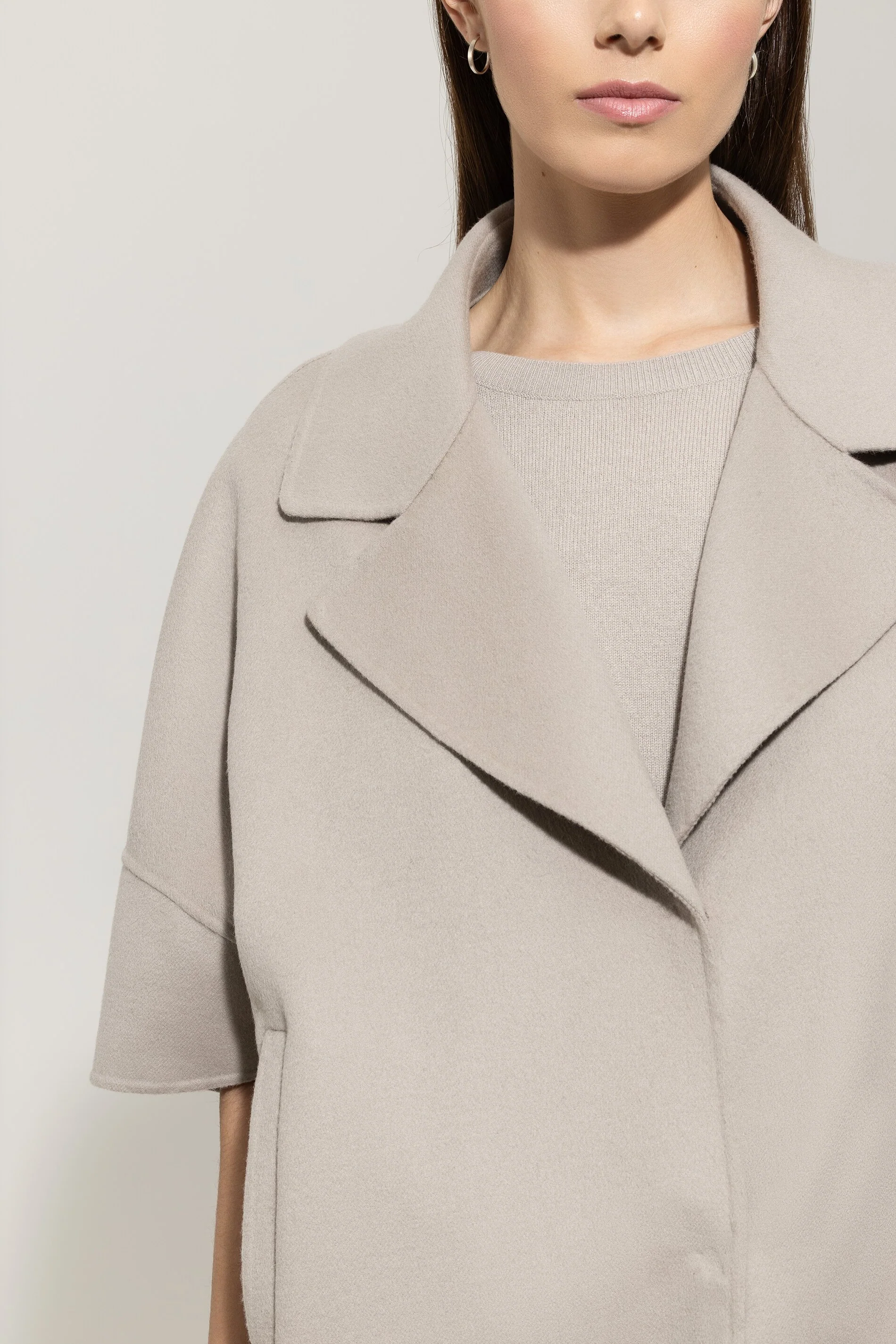 Double-face cape - oyster - standard - Image 4