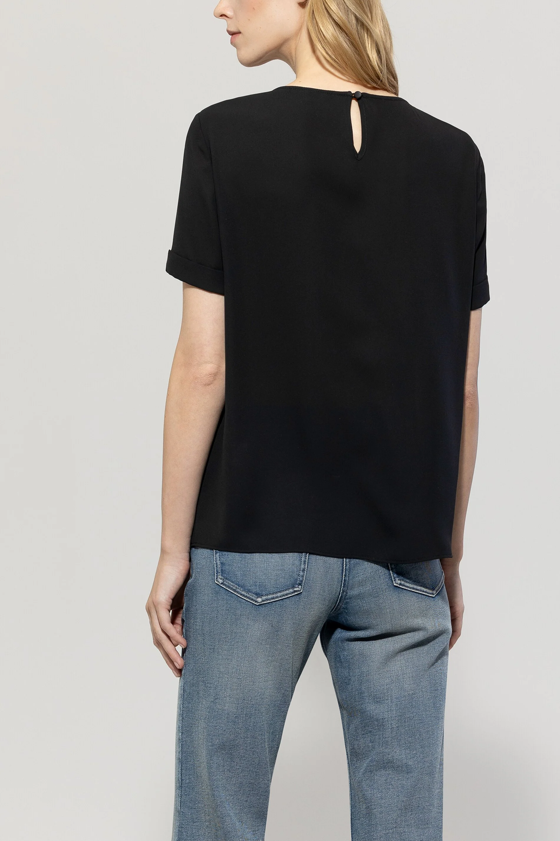 Fließendes Kurzarm-Blusenshirt - black - Standard - Image 3