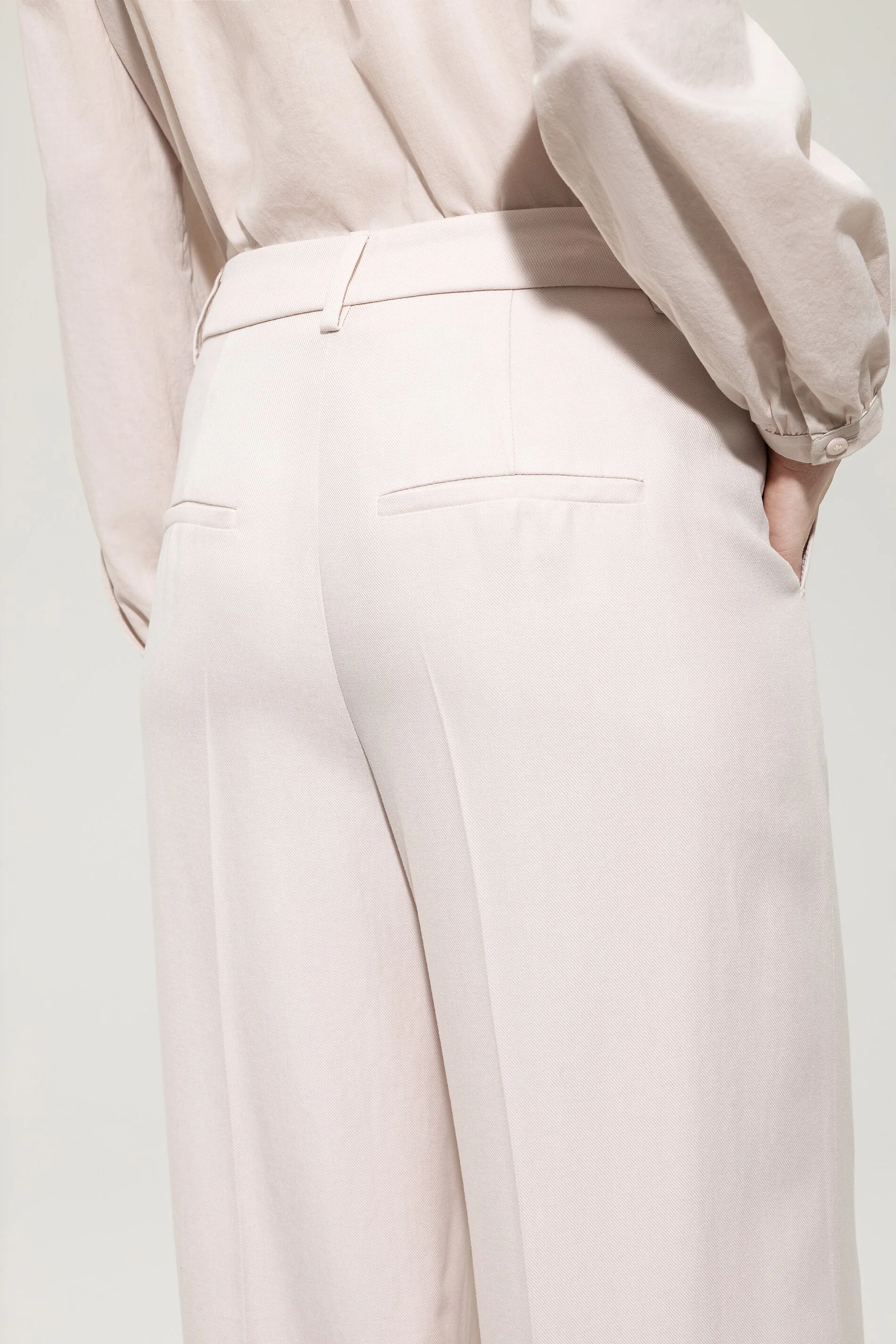 Gabardine-Wideleg-Pants - creamy powder - Standard - Image 4