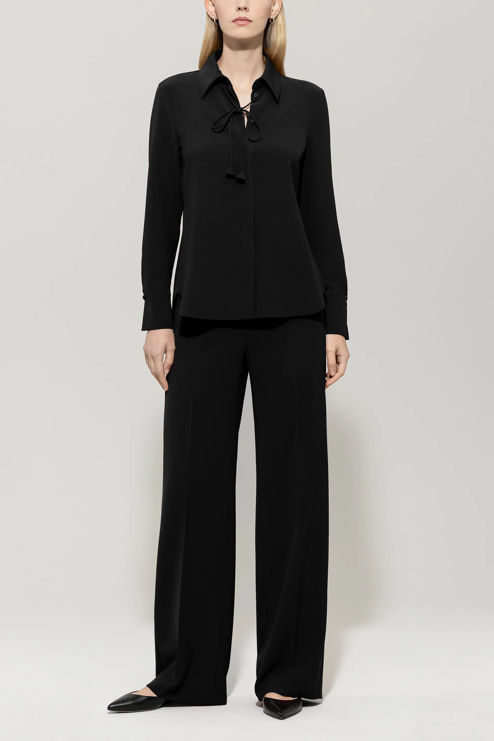 Hemdbluse mit Bindebanddetail - deep black - Standard
