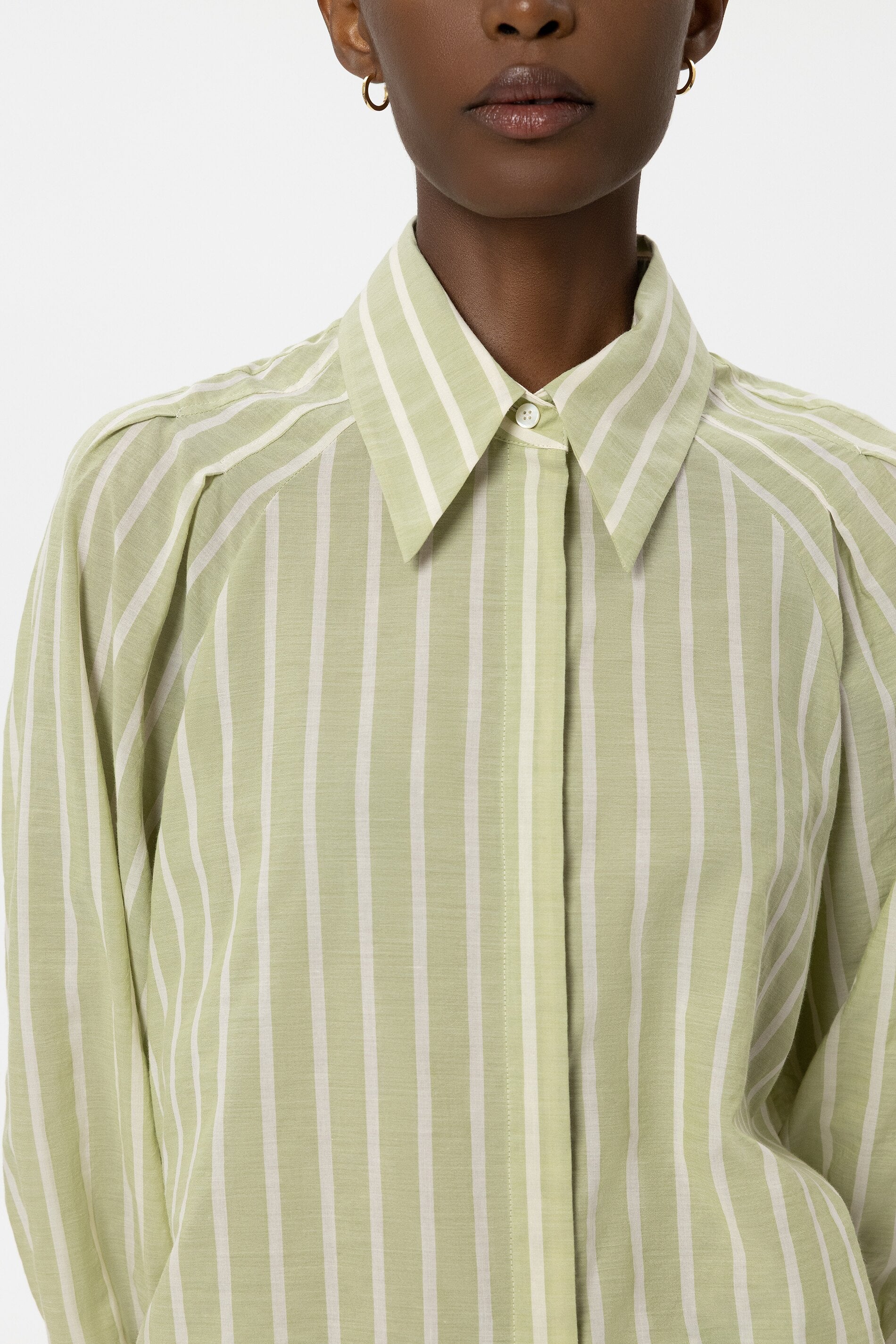 Hemdbluse mit Voile-Stripe - moss green / milk - Standard - Image 4