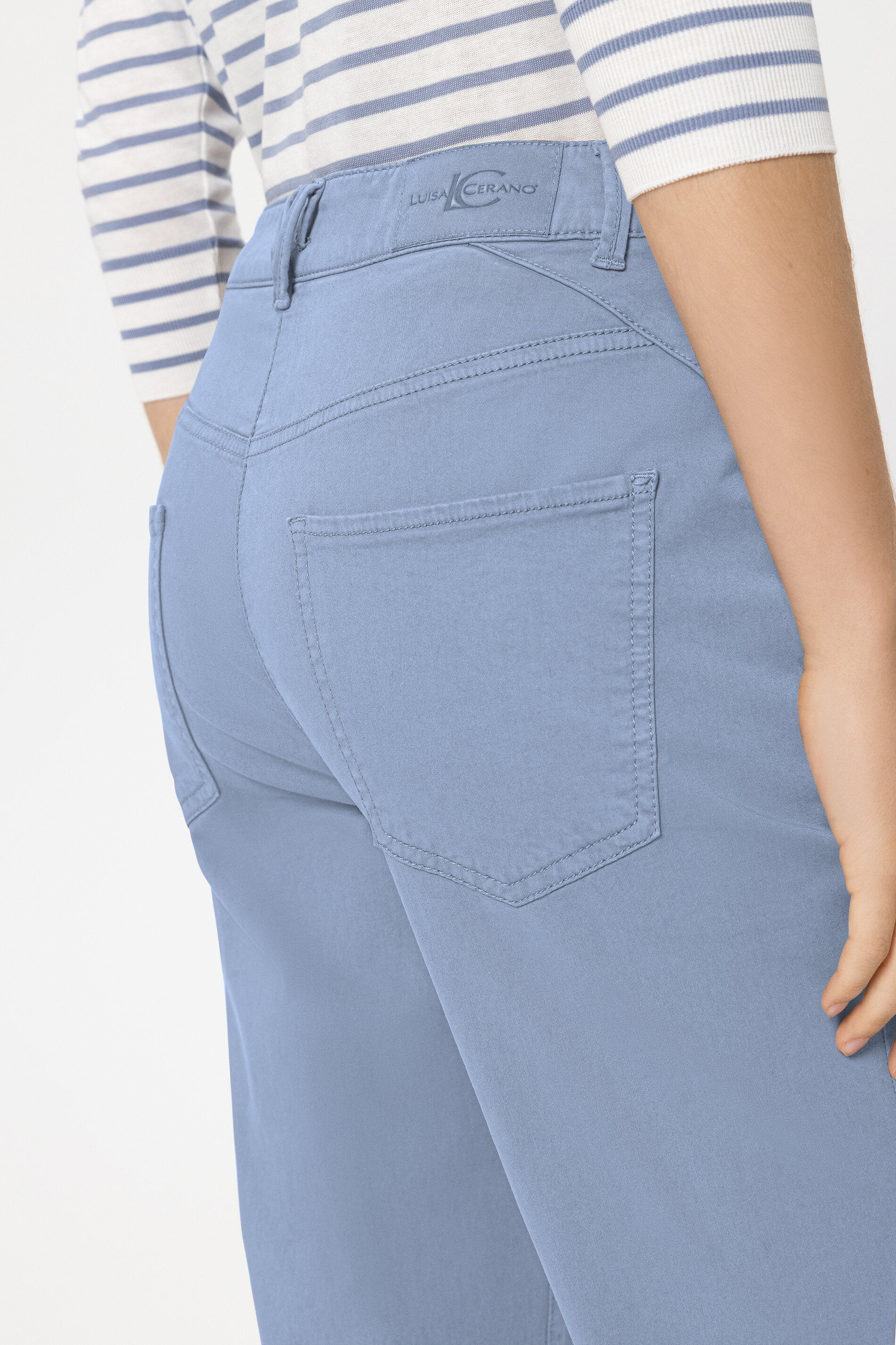 High-Stretch-Tapered-Denim - casual blue - Standard - Image 4