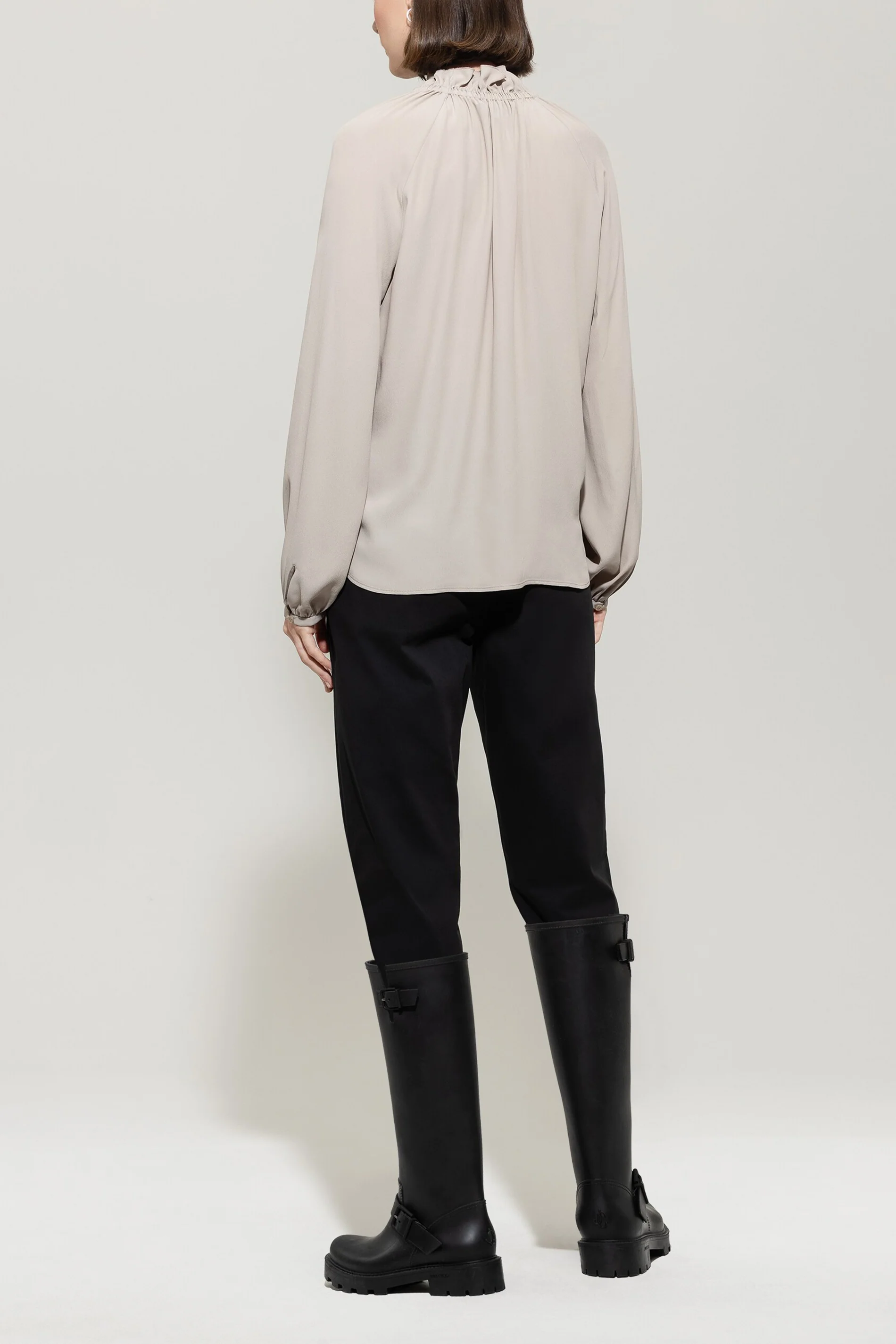 High-Stretch-Tapered-Denim - deep black - Standard - Image 3