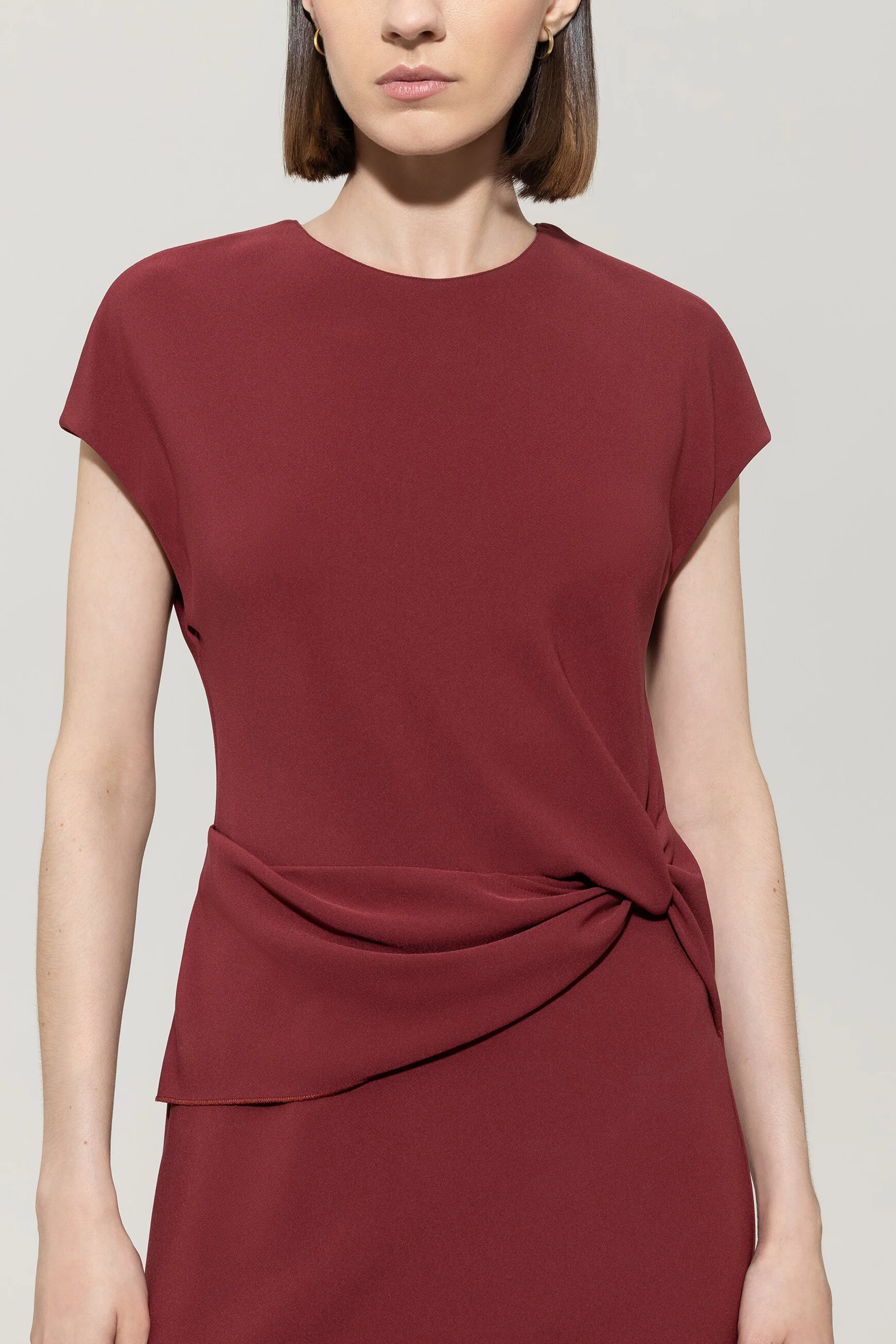 Kleid mit Drapédetail - berry red - Standard - Image 4