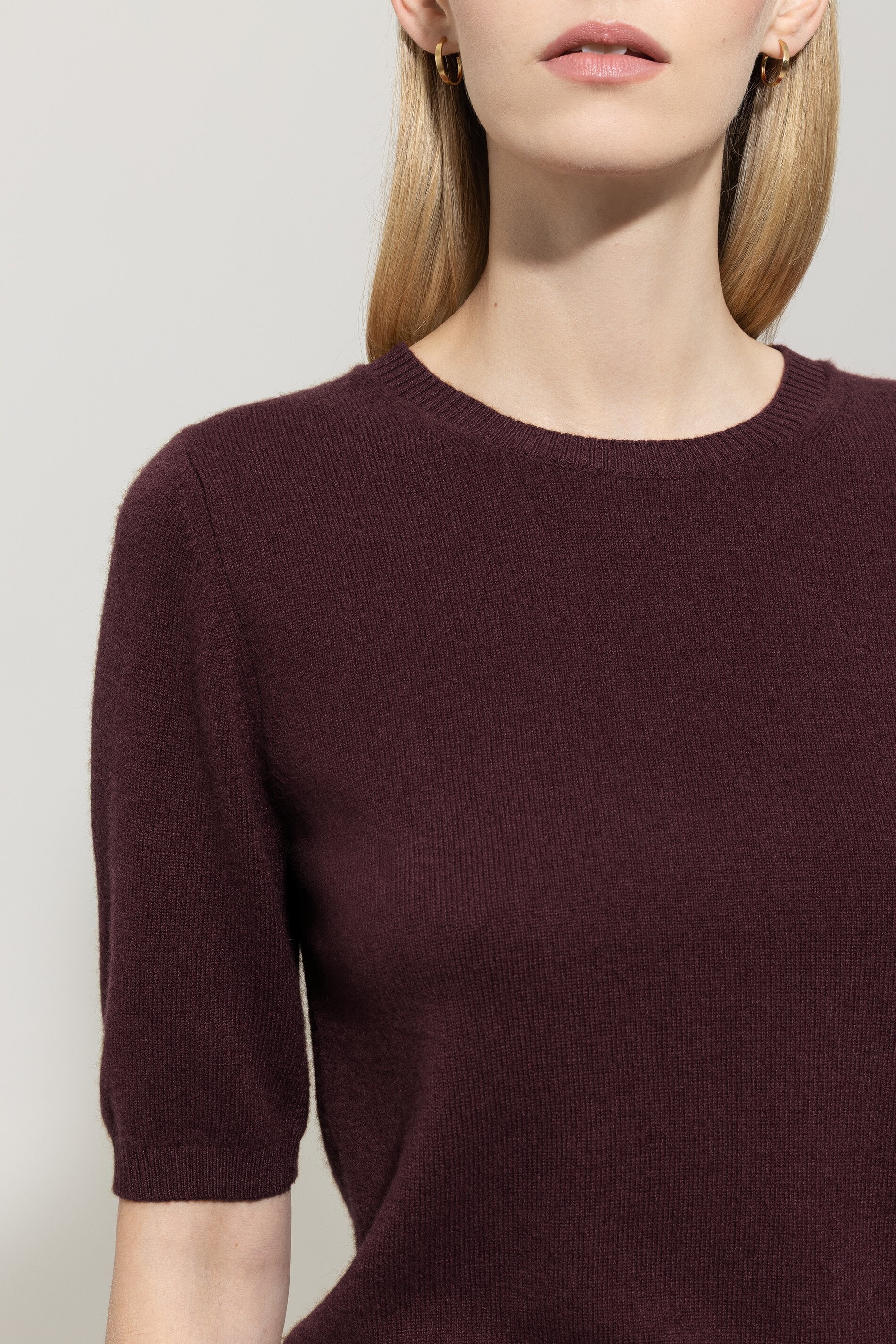Kurzarm-Pulli aus Kaschmir-Mix - burgundy - Standard - Image 4