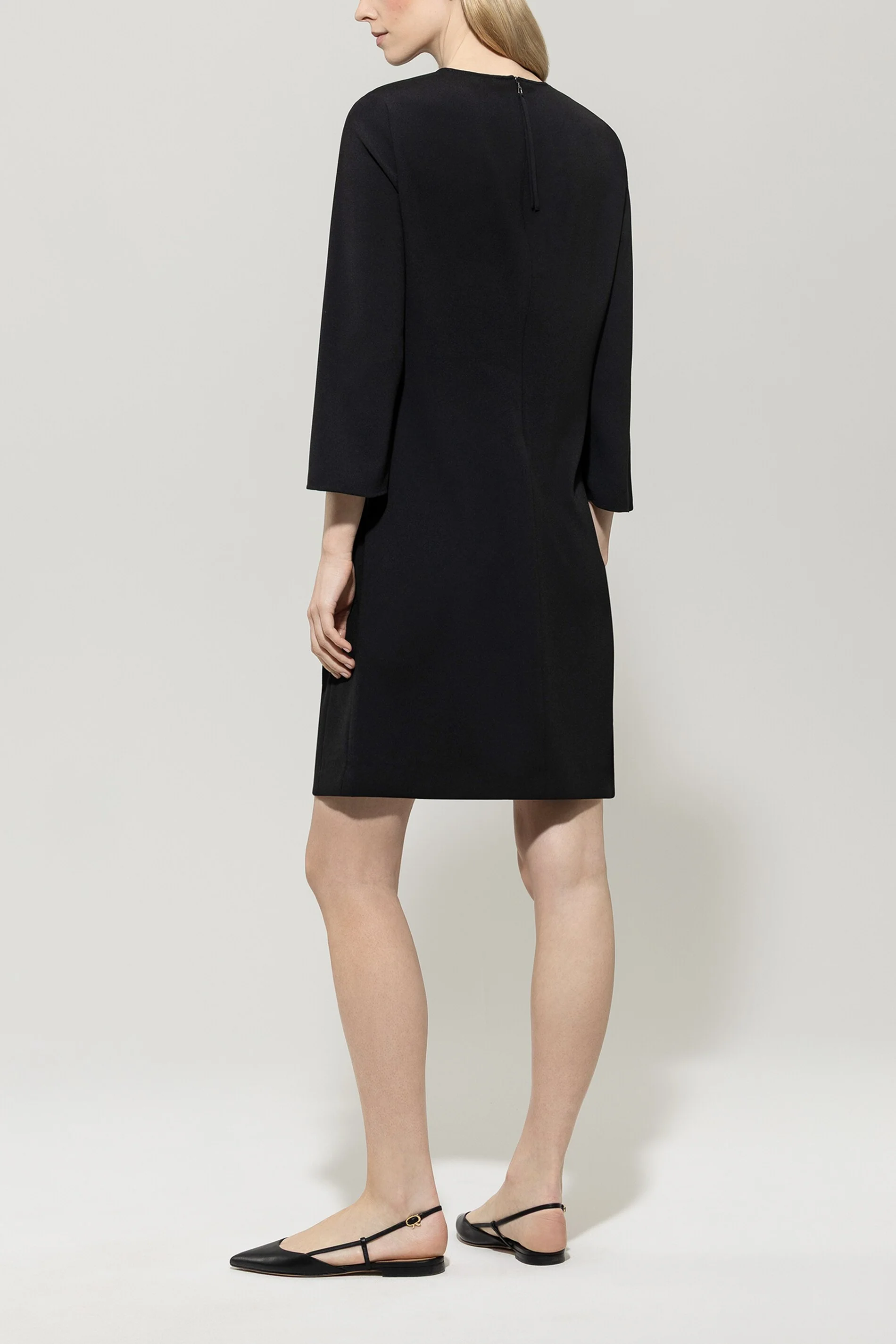Midikleid aus Techno-Sablé - deep black - Standard - Image 3