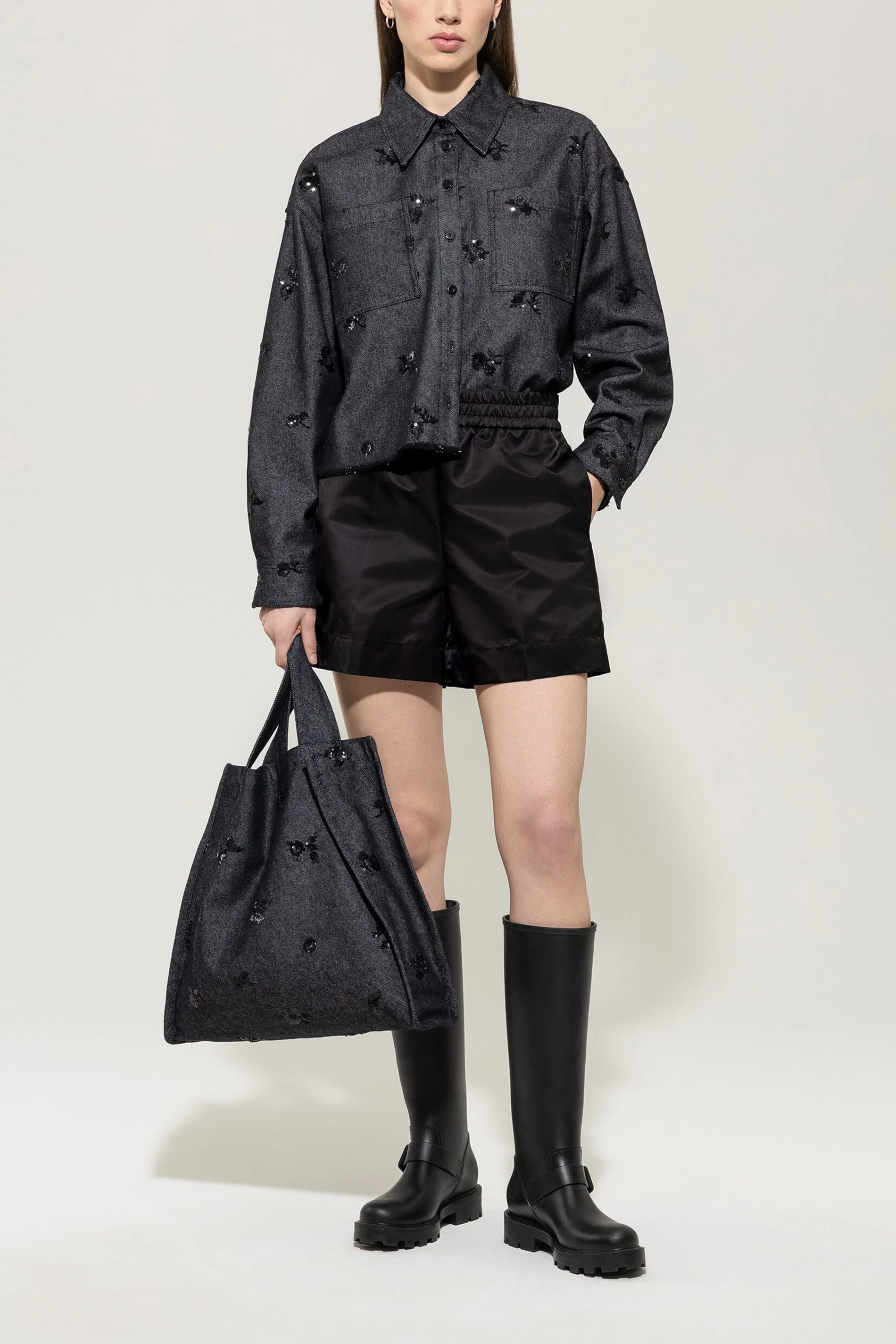 Outdoor-Taft-Shorts - deep black - Standard