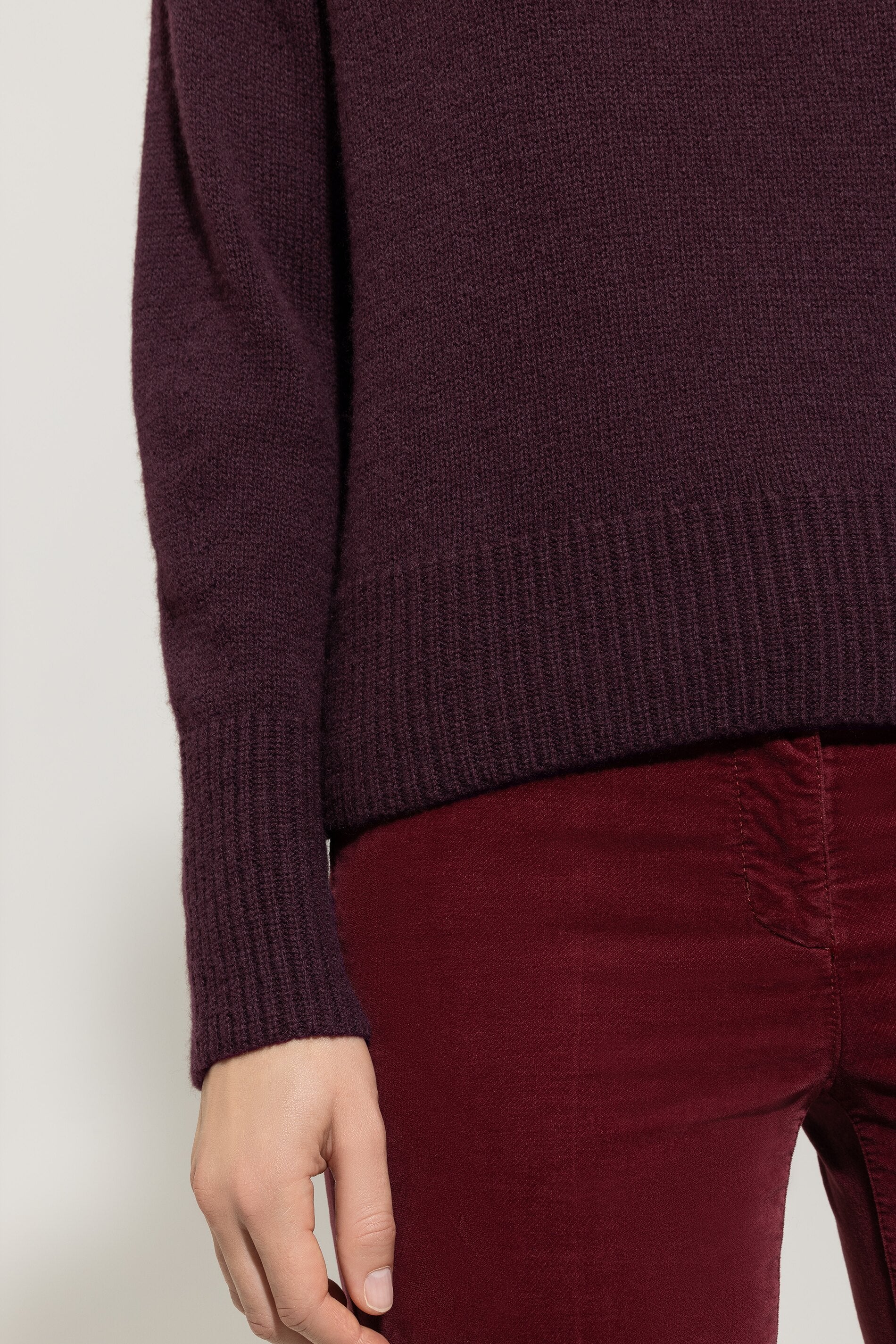Pullover aus Kaschmir-Mix - burgundy - Standard - Image 4