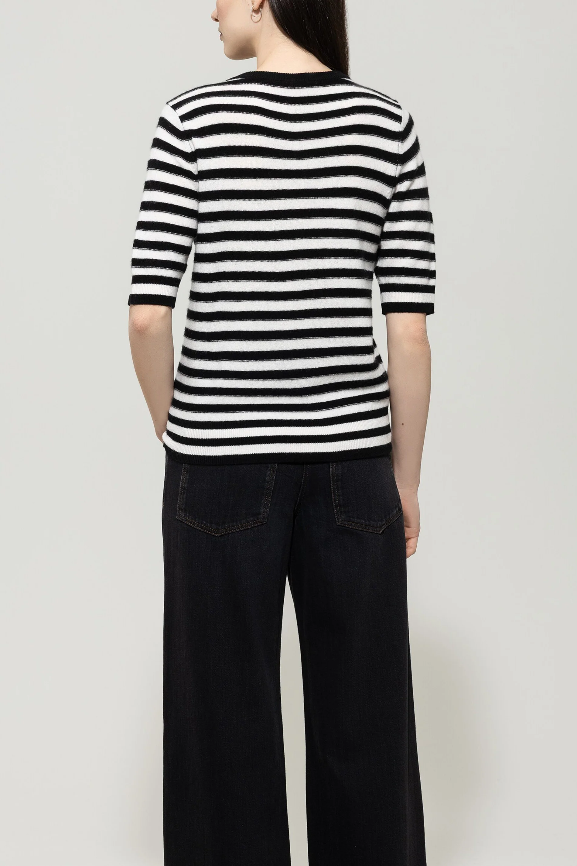 Pullover aus Kaschmir-Mix - deep black / off-white - Standard - Image 3