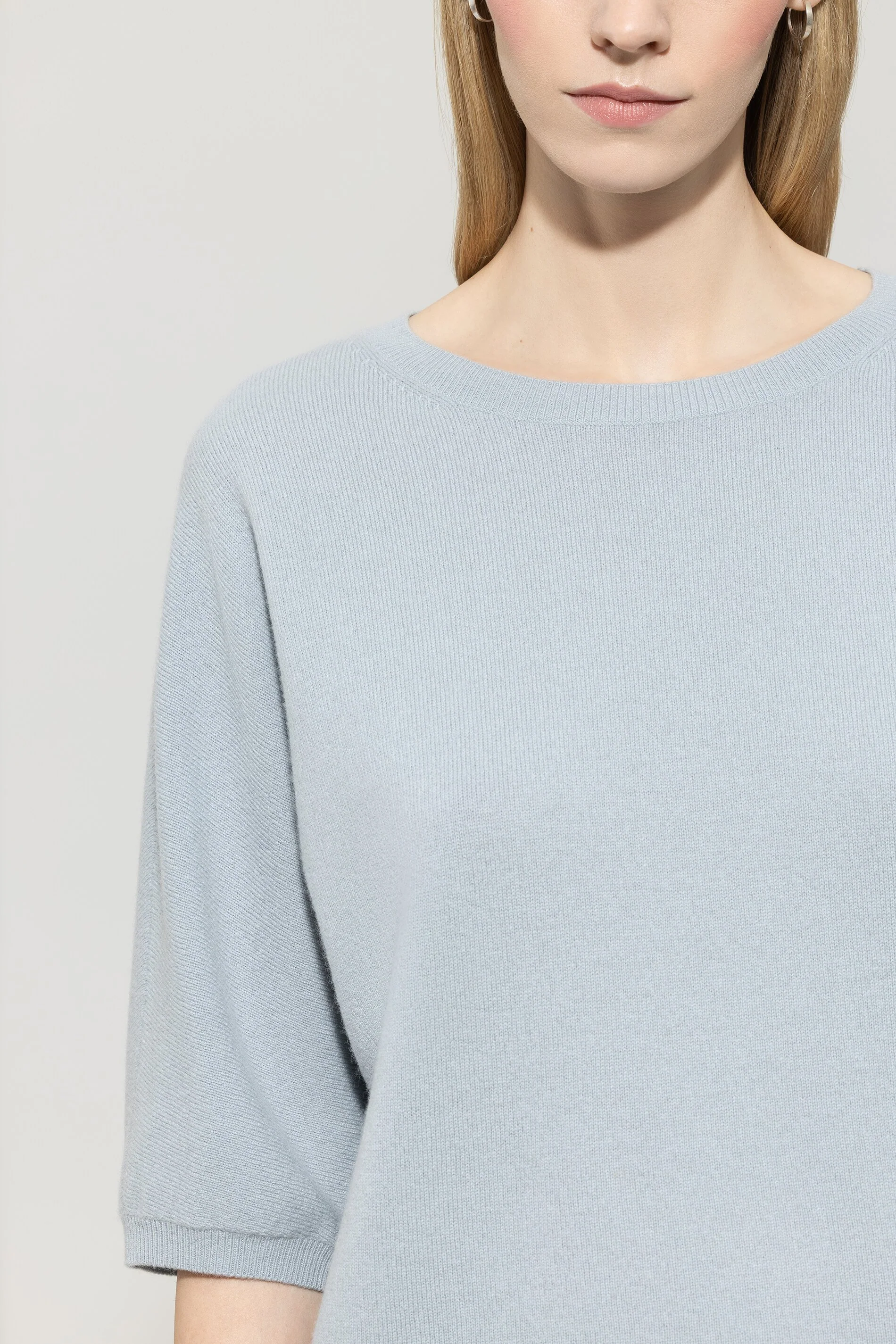 Pullover aus Kaschmir-Mix - light blue - Standard - Image 4