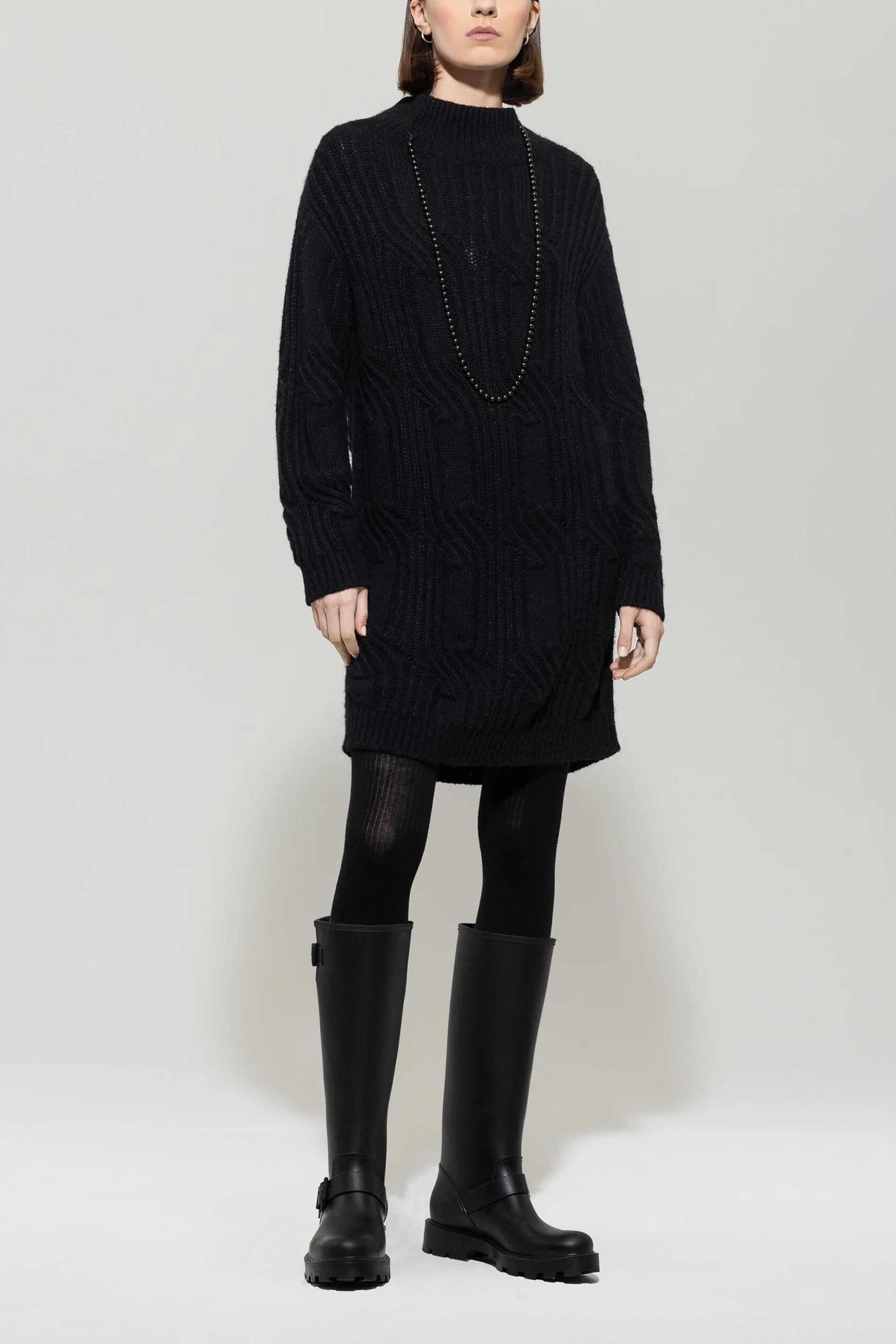 Pulloverkleid mit Cable-Knit - deep black - Standard