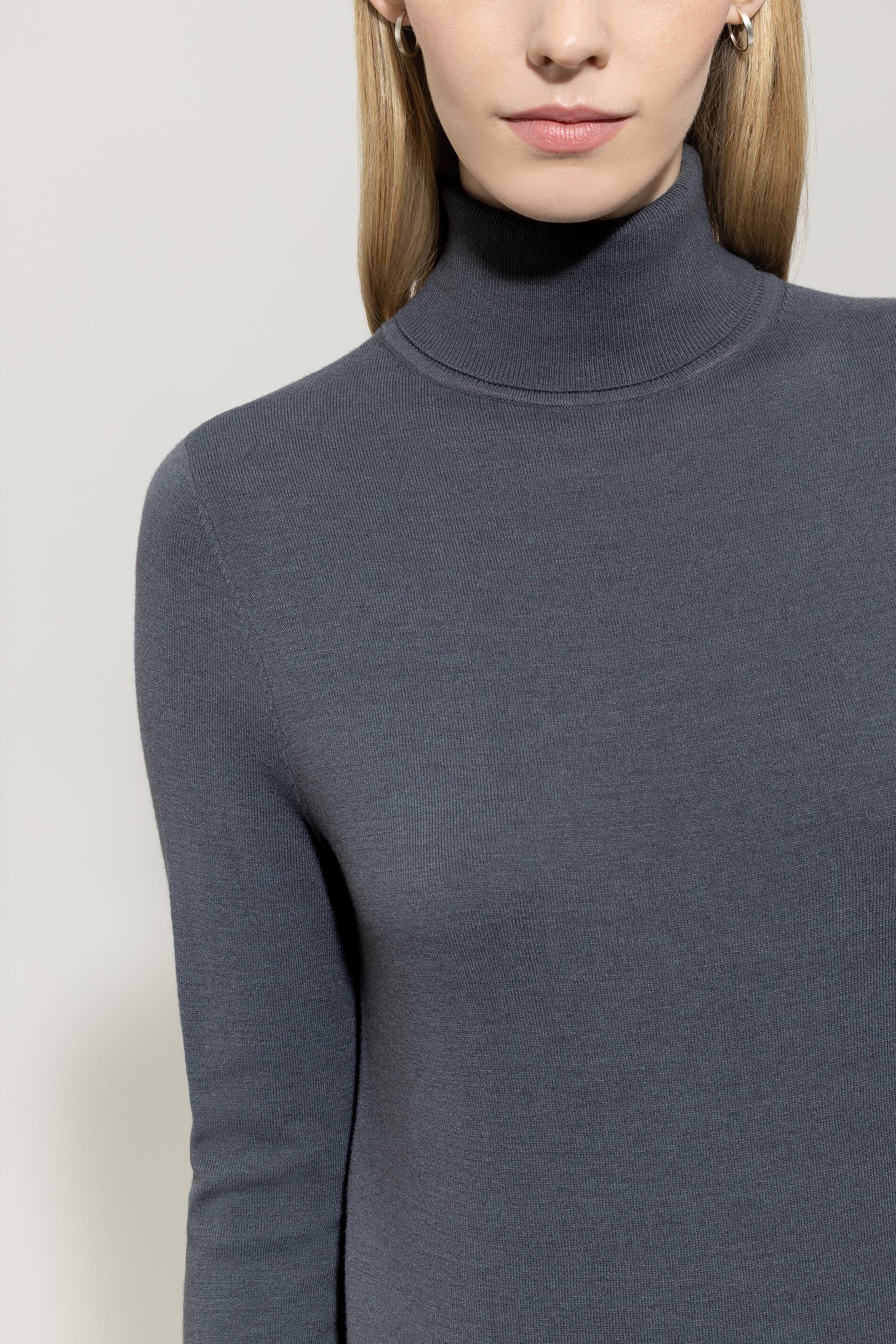 Rollkragen-Pulli aus Woll-Mix - urban grey - Standard - Image 4