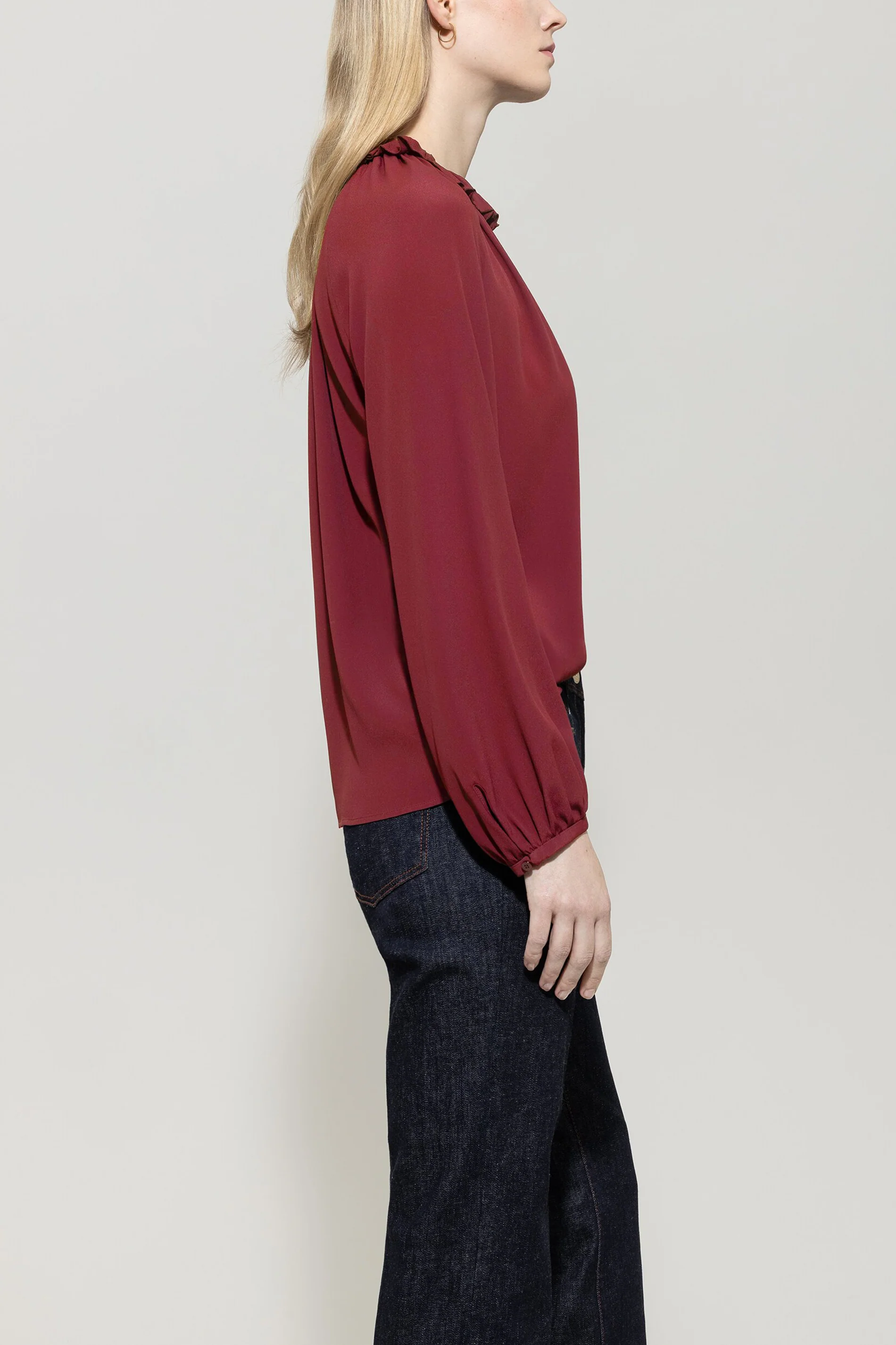 Rüschenbluse aus Seiden-Mix - berry red - Standard - Image 2