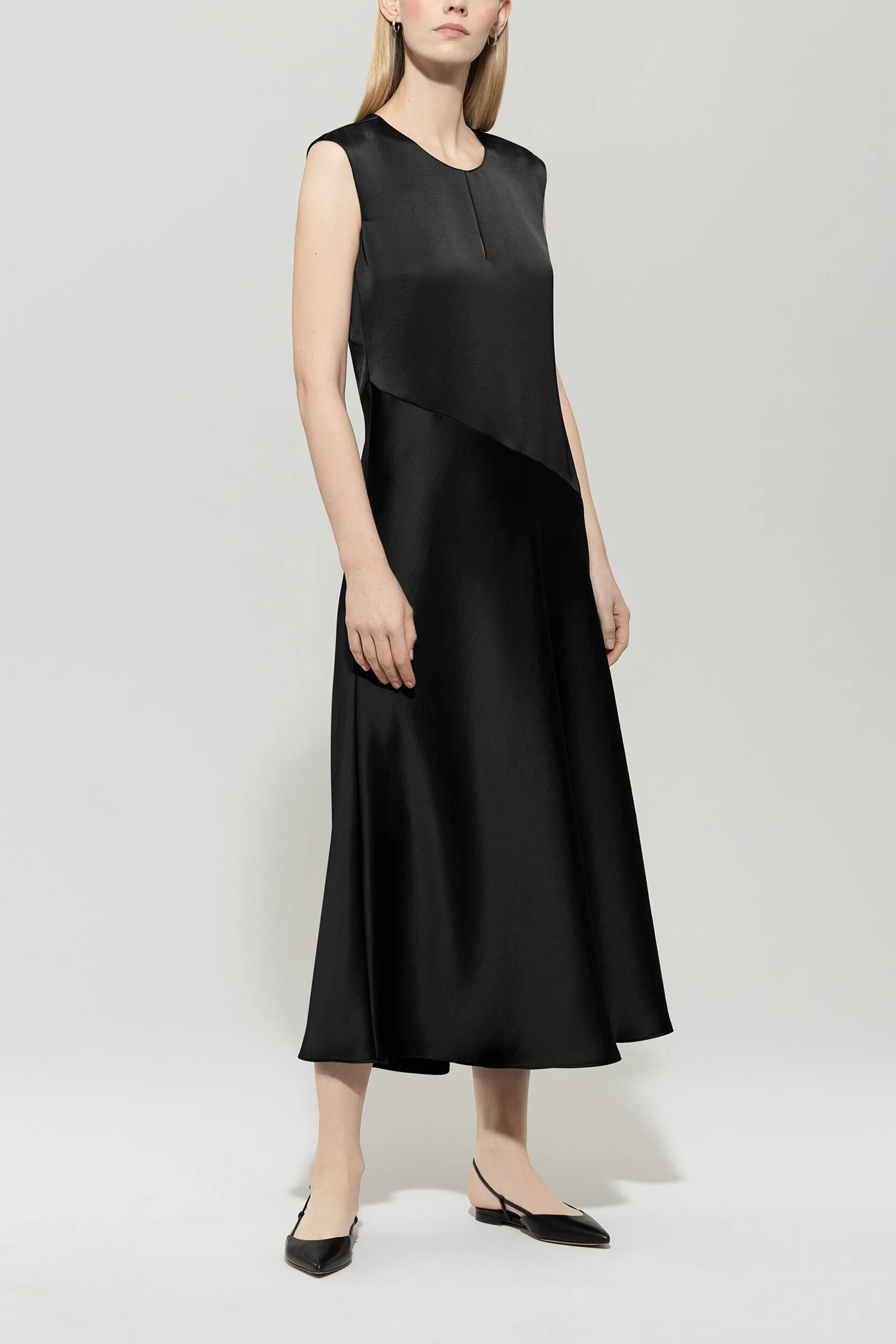Shiftdress mit Cut-out-Detail - deep black - Standard