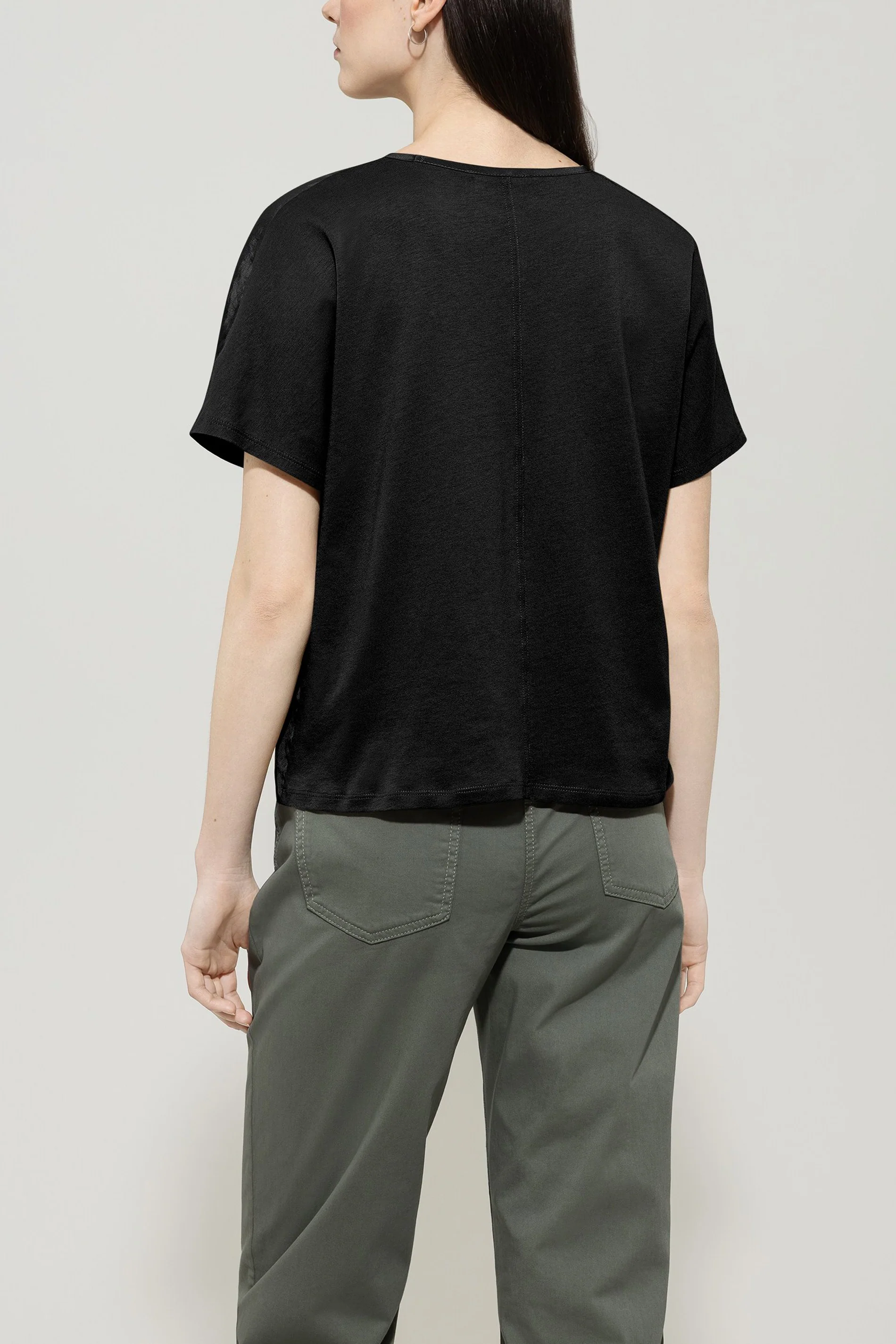 V-neck T-shirt - deep black - with tape - Image 3