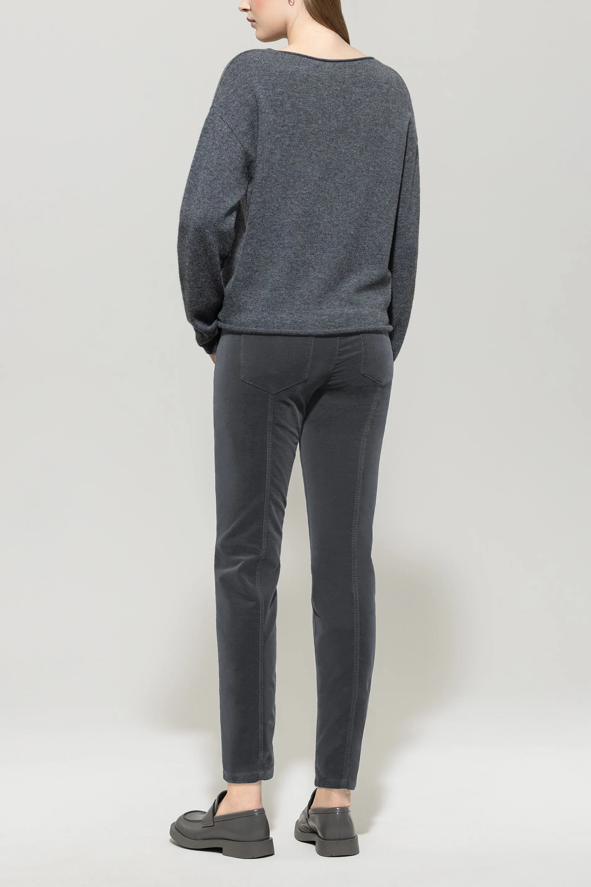 Skinny-Velvet-Pants - urban grey - Standard - Image 3