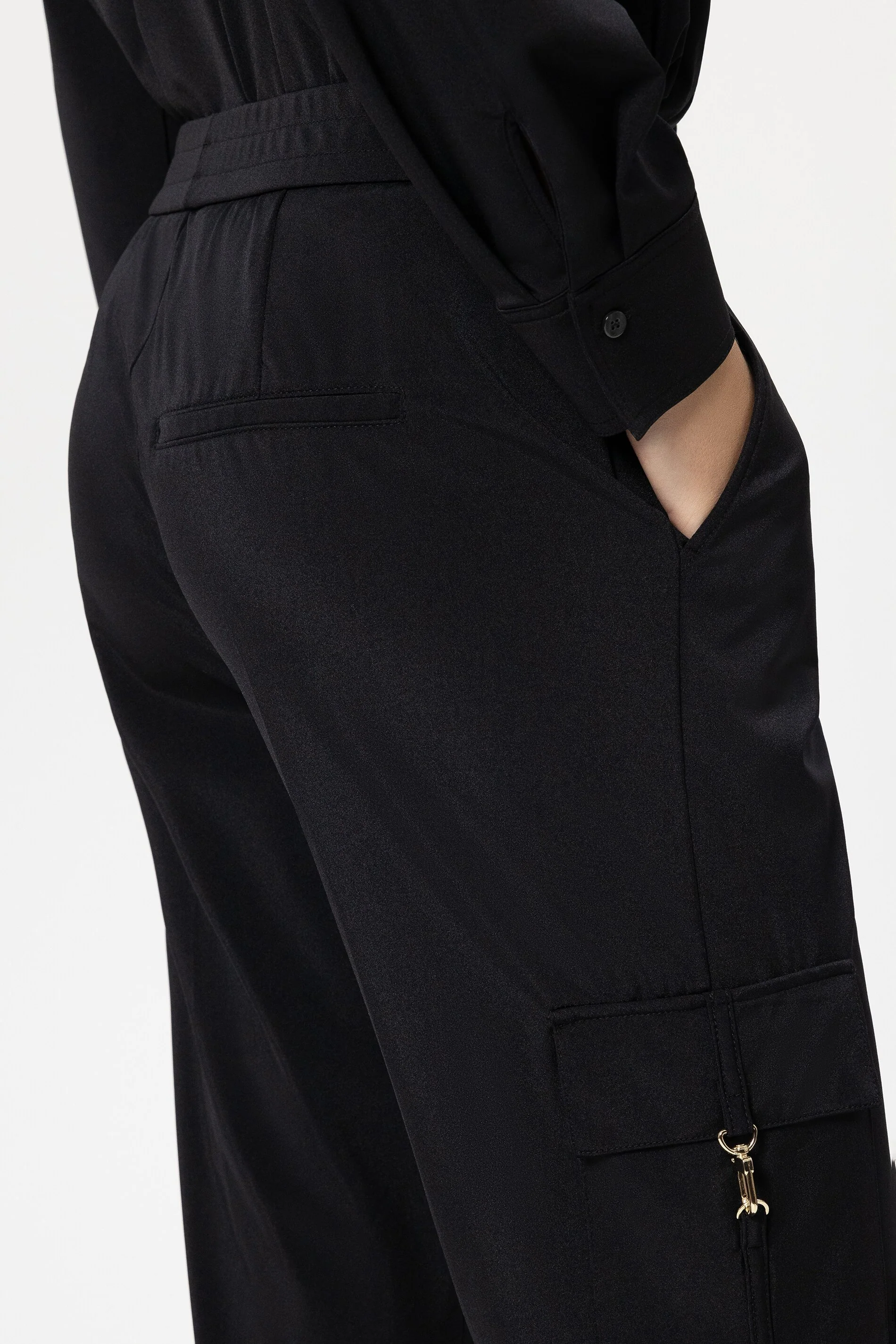 Softshell-Tapered-Pants - pure black - Standard - Image 4