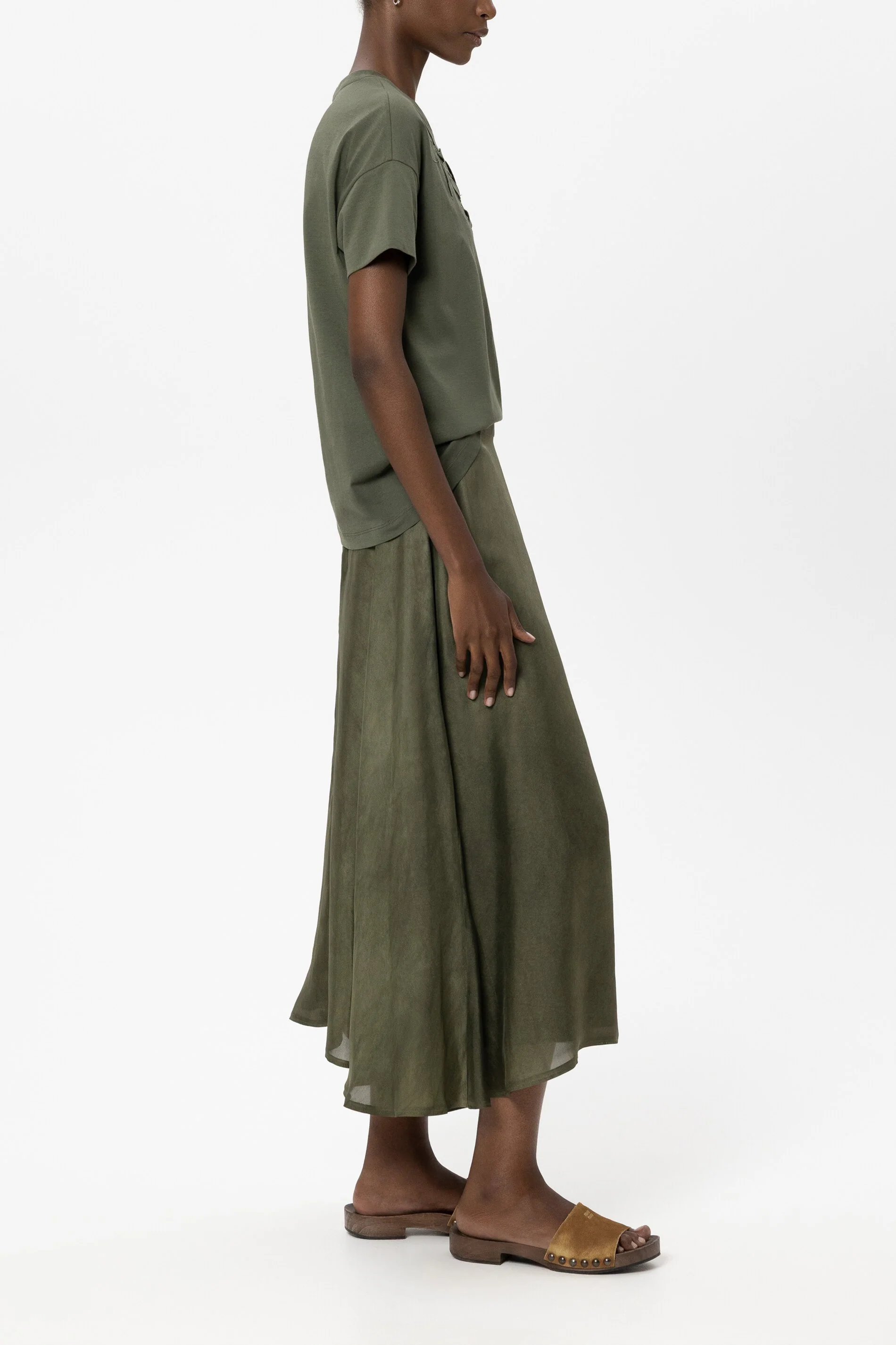 T-Shirt mit Blüten - khaki - Standard - Image 2